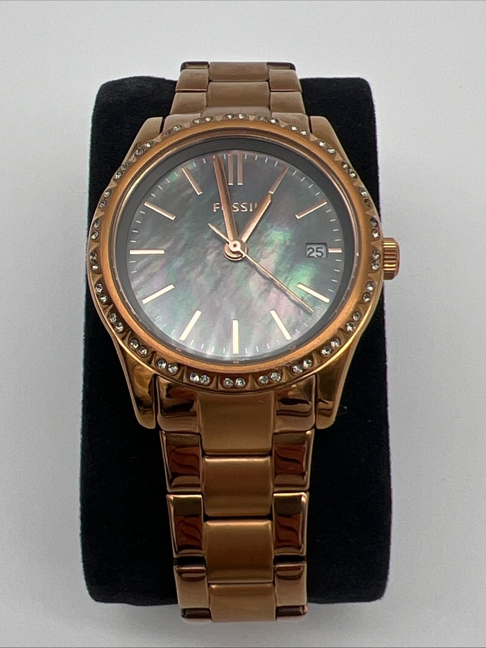 Fossil Adalyn Womans Watch BQ3421  Pearl Rose Gold Look Analog Date